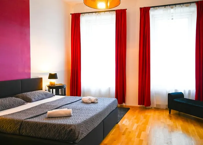 アパート Bright 2br For 6 Near Center & Metro U2