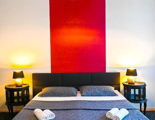 Bright 2br For 6 Near Center & Metro U2 Apartamento Viena