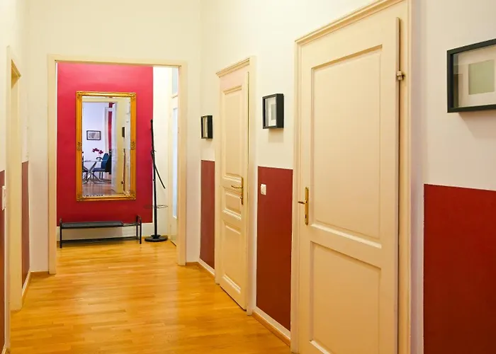 Bright 2br For 6 Near Center & Metro U2 Apartamento Viena