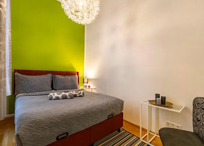 Bright 2br For 6 Near Center & Metro U2 アパート ウィーン