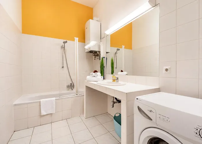 Apartment Bright 2br For 6 Near Center & Metro U2 Vienna