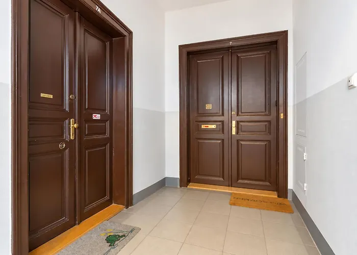 Appartement Bright 2br For 6 Near Center & Metro U2 *